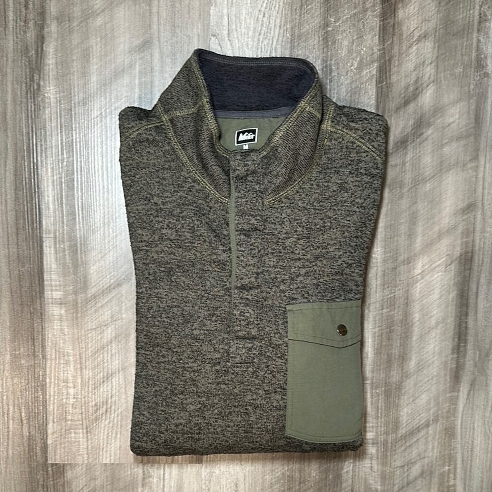 REI Quarter Button Long Sleeve Fleece Pullover - Medium